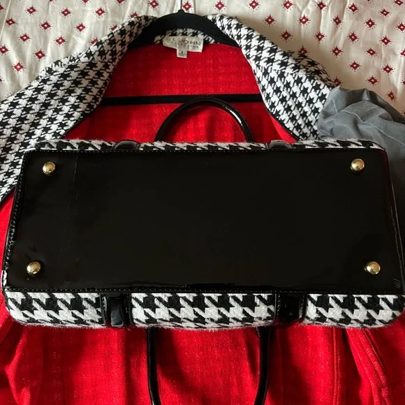 St. John Houndstooth Satchel in Black and White - Picture 4 of 8